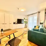 Wohnung Mit Balkon